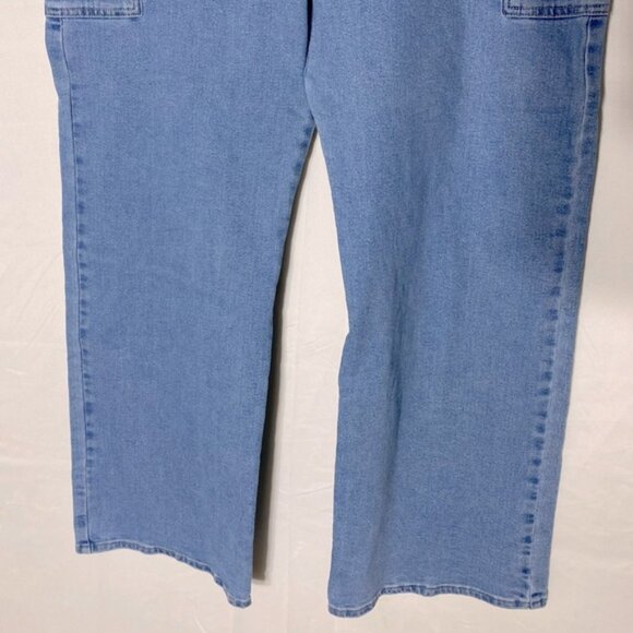 Levi’s Signature High Rise Light Wash Heritage Utility Straight Relaxed Jeans 18 - Picture 10 of 15